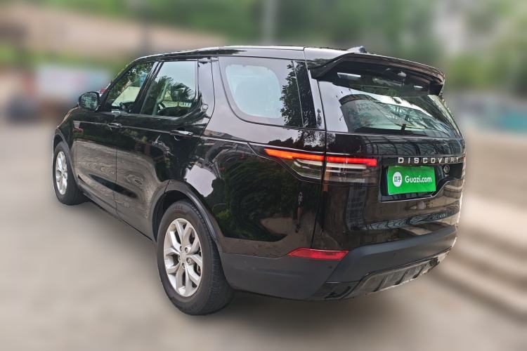 Used Land Rover Discovery 2018 3.0 SC V6 SE Rear Left 45 Deg
