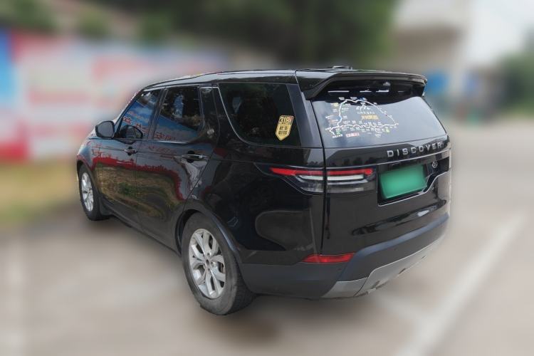 Used Land Rover Discovery 2018 2.0T SE Rear Left 45 Deg