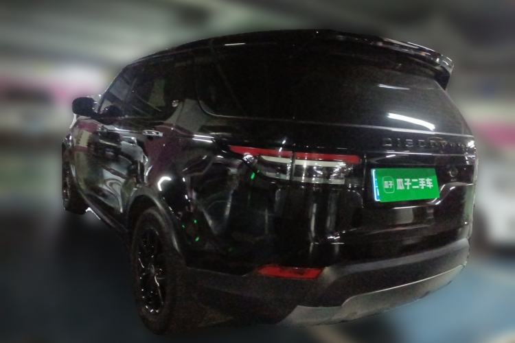 Used Land Rover Discovery 2018 3.0 SC V6 SE Rear Left 45 Deg