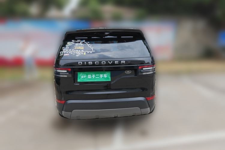 Used Land Rover Discovery 2018 2.0T SE Rear