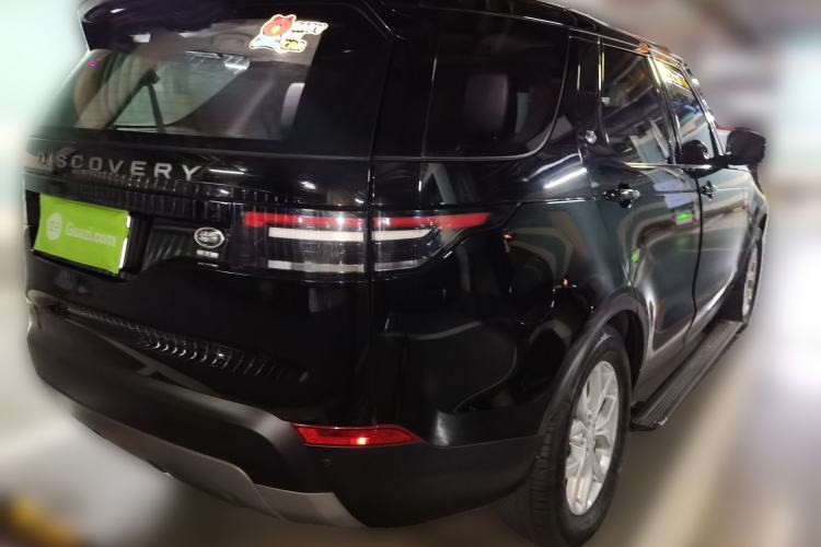 Used Land Rover Discovery 2018 3.0 SC V6 SE Rear Right 45 Deg
