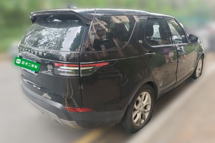 Used Land Rover Discovery 2018 3.0 SC V6 SE Rear Right 45 Deg