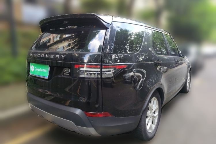 Used Land Rover Discovery 2018 3.0 SC V6 SE Rear Right 45 Deg