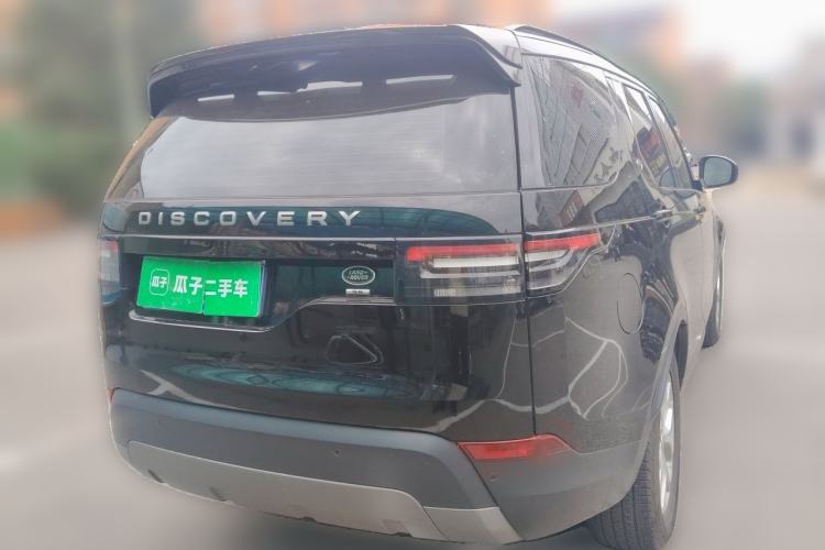 Used Land Rover Discovery 2018 3.0 SC V6 SE Rear Right 45 Deg