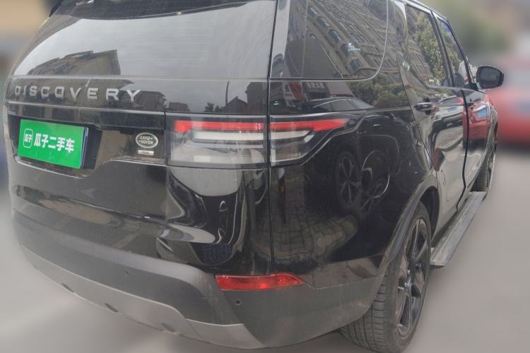 Used Land Rover Discovery 2018 3.0 SC V6 SE Rear Right 45 Deg