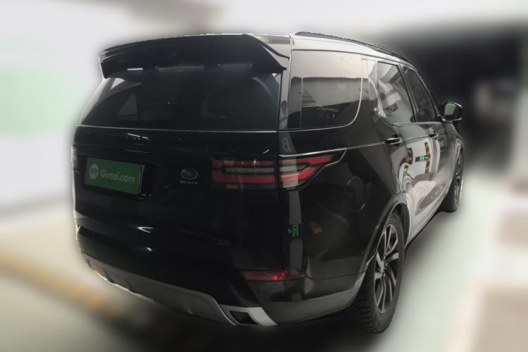 Used Land Rover Discovery 2018 3.0 SC V6 HSE Rear Right 45 Deg