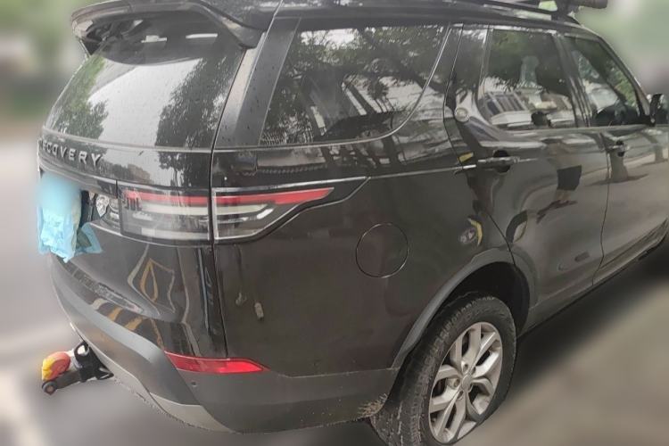 Used Land Rover Discovery 2018 3.0 SC V6 SE Rear Right 45 Deg