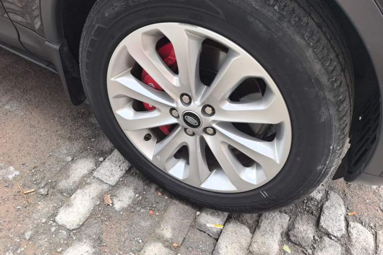 Used Land Rover Discovery 2018 3.0 SC V6 HSE Right Front Wheel Hub