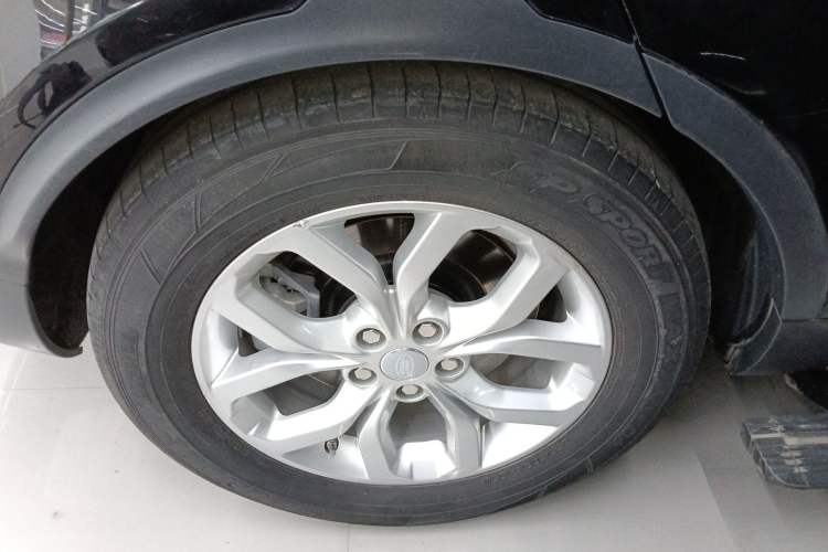 Used Land Rover Discovery 2018 3.0 SC V6 SE Right Rear Wheel Hub