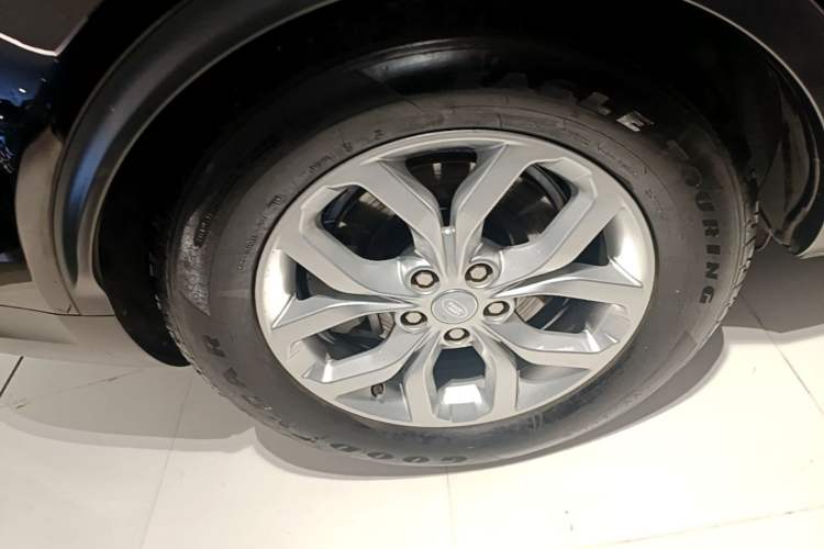 Used Land Rover Discovery 2018 3.0 SC V6 SE Right Rear Wheel Hub