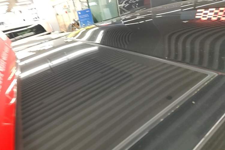 Used Land Rover Discovery 2018 2.0T SE Roof