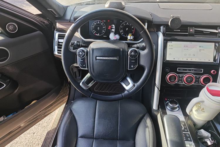 Used Land Rover Discovery 2018 3.0 SC V6 HSE Steering Wheel