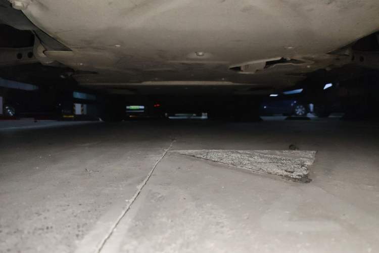 Used Land Rover Discovery 2018 3.0 SC V6 SE Chassis Front