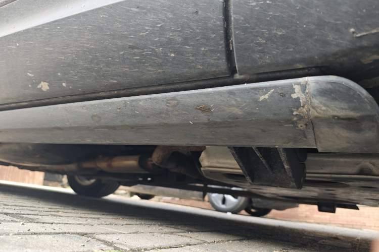 Used Land Rover Discovery 2018 3.0 SC V6 SE Chassis Front Right
