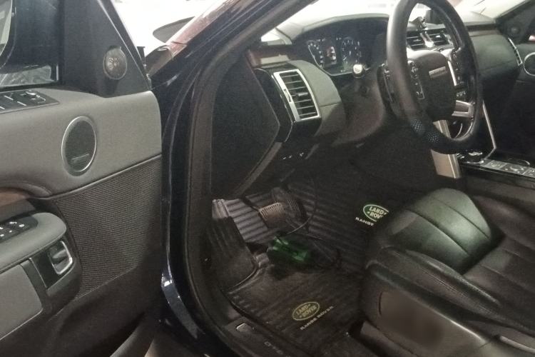 Used Land Rover Discovery 2018 3.0 SC V6 HSE Driver Seat
