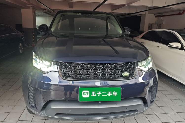 Used Land Rover Discovery 2018 3.0 SC V6 SE Front