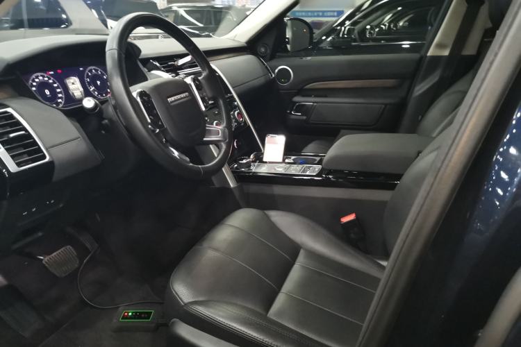 Used Land Rover Discovery 2018 3.0 SC V6 HSE Left Front Seat