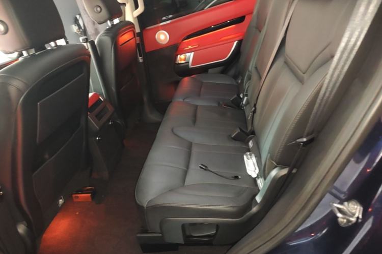 Used Land Rover Discovery 2018 3.0 SC V6 SE Left Rear Seat