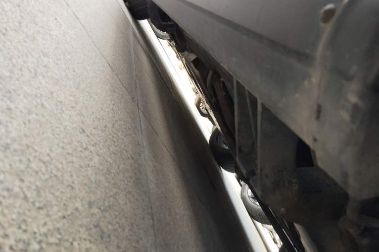 Used Land Rover Discovery 2018 3.0 SC V6 HSE Left Side Sill