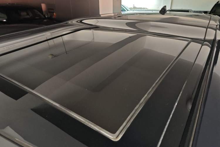 Used Land Rover Discovery 2018 3.0 SC V6 SE Roof