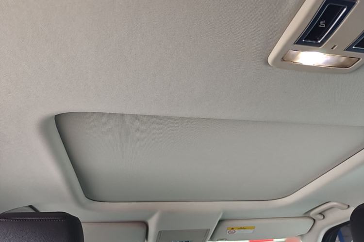 Used Land Rover Discovery 2018 3.0 SC V6 HSE Headliner