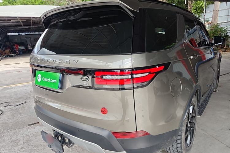 Used Land Rover Discovery 2018 3.0 SC V6 HSE Rear Right 45 Deg