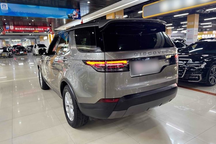 Used Land Rover Discovery 2018 2.0T SE Exterior 3