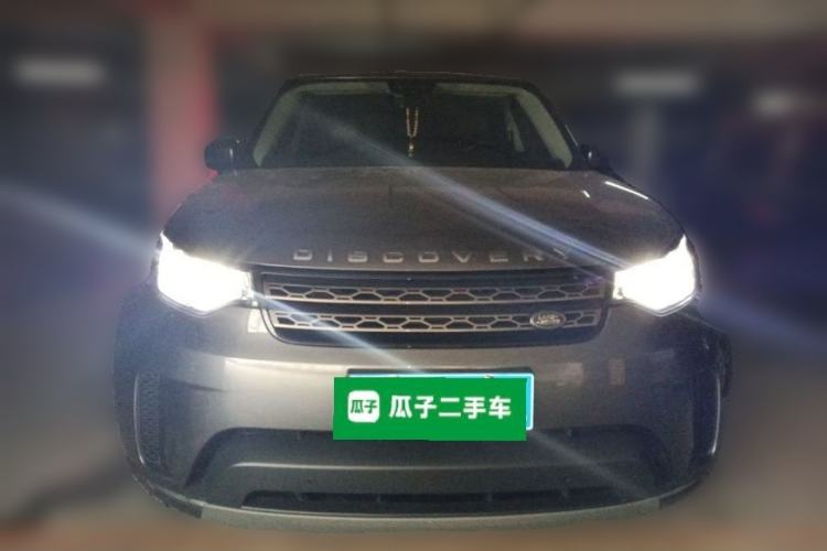Used Land Rover Discovery 2018 3.0 SC V6 SE Front