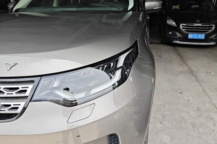 Used Land Rover Discovery 2018 3.0 SC V6 HSE Left Front Headlight