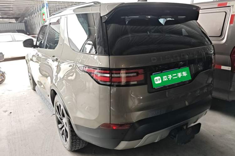 Used Land Rover Discovery 2018 3.0 SC V6 HSE Rear Left 45 Deg