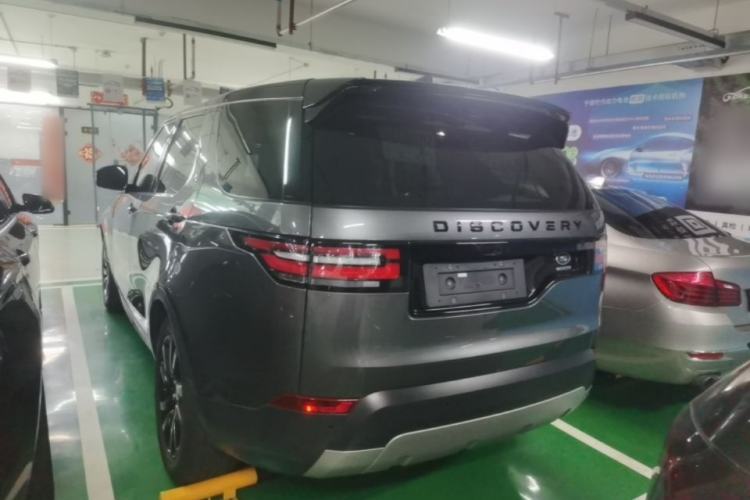 Used Land Rover Discovery 2018 3.0 SC V6 HSE Rear Left 45 Deg
