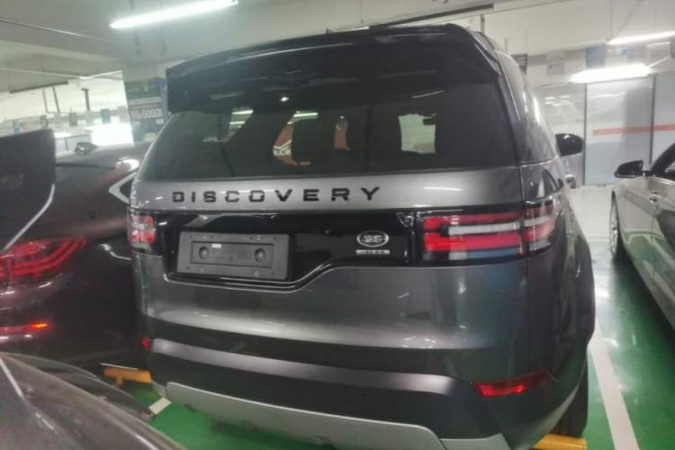 Used Land Rover Discovery 2018 3.0 SC V6 HSE Rear