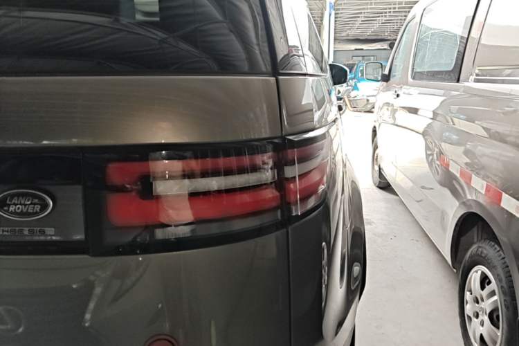 Used Land Rover Discovery 2018 3.0 SC V6 HSE Right Rear Taillight