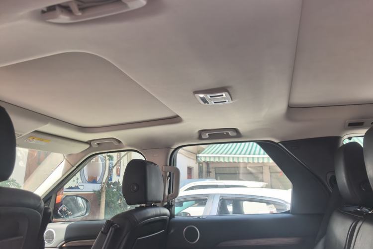 Used Land Rover Discovery 2018 3.0 SC V6 HSE Headliner
