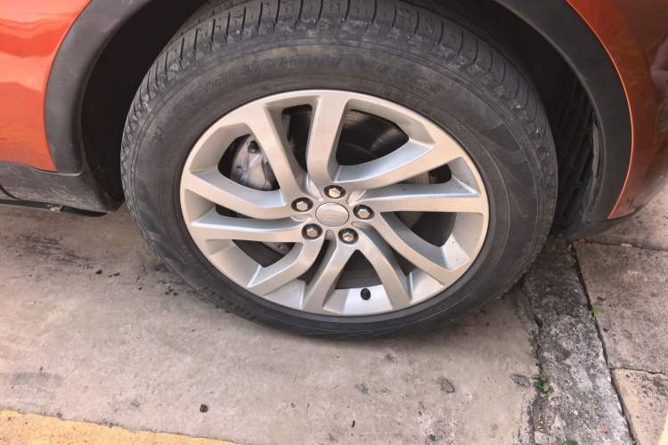 Used Land Rover Discovery 2018 3.0 SC V6 HSE Right Front Wheel Hub