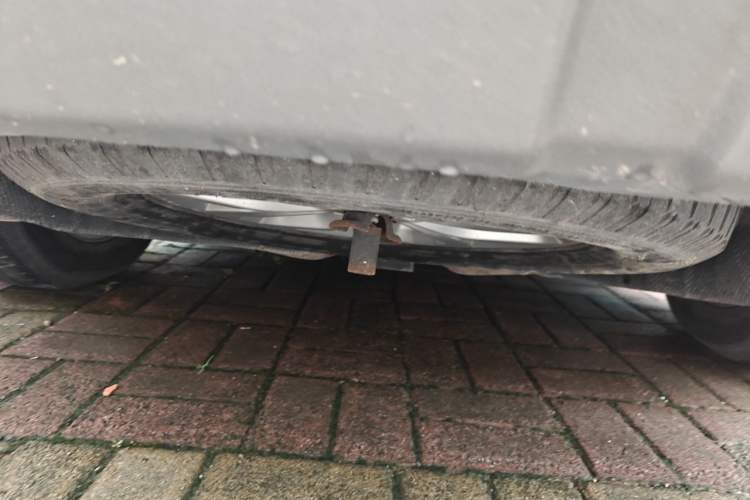 Used Land Rover Discovery 2018 2.0T SE Chassis Rear