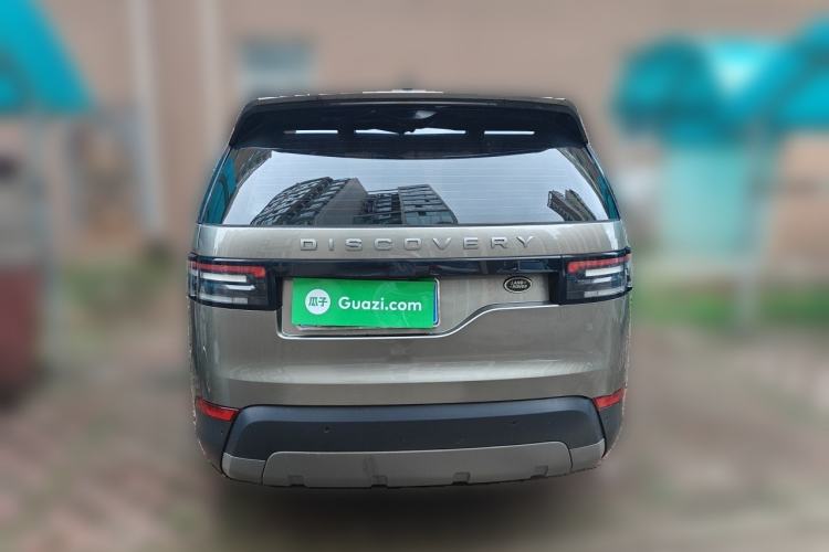 Used Land Rover Discovery 2018 2.0T SE Rear