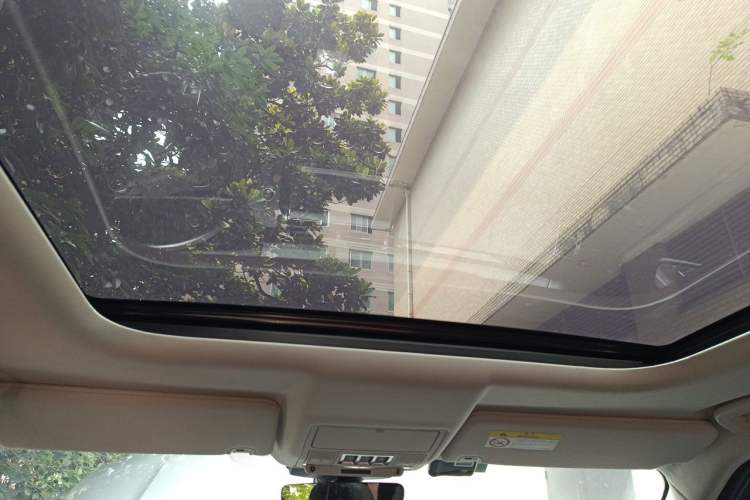 Used Land Rover Discovery 2018 3.0 SC V6 SE Headliner
