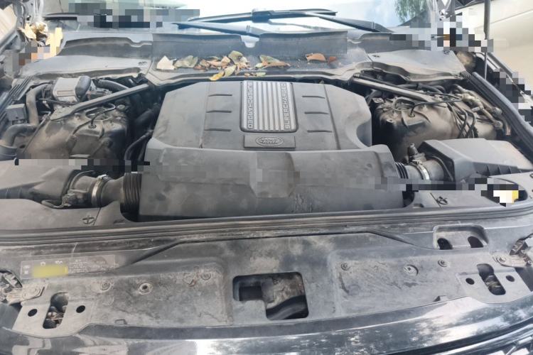 Used Land Rover Discovery 2018 3.0 SC V6 HSE Engine Bay