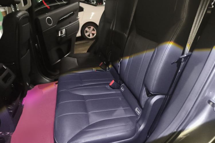 Used Land Rover Discovery 2018 3.0 SC V6 SE Left Rear Seat