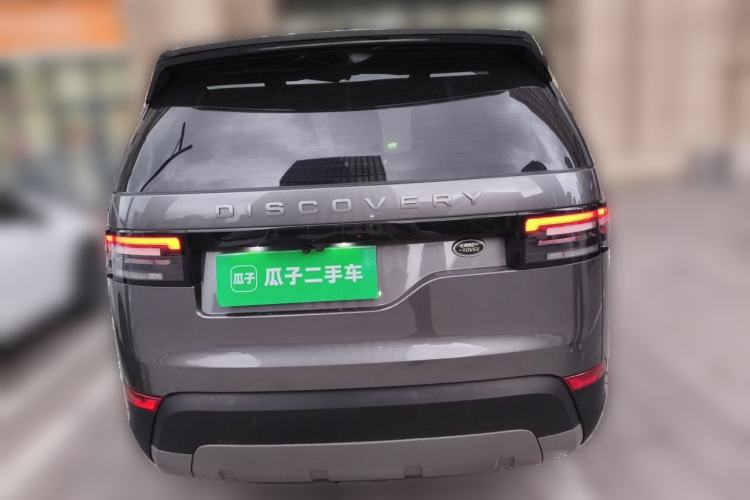 Used Land Rover Discovery 2018 2.0T SE Rear