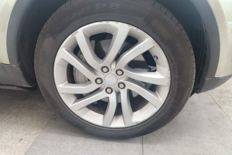 Used Land Rover Discovery 2018 3.0 SC V6 HSE Right Front Wheel Hub