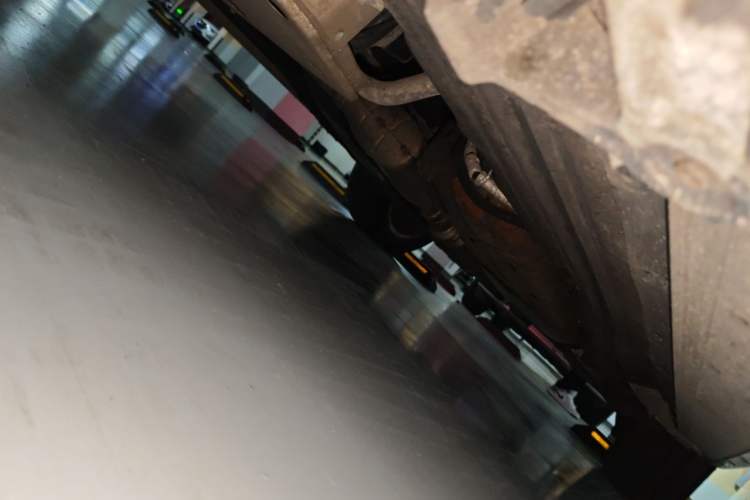 Used Land Rover Discovery  Chassis Front Left
