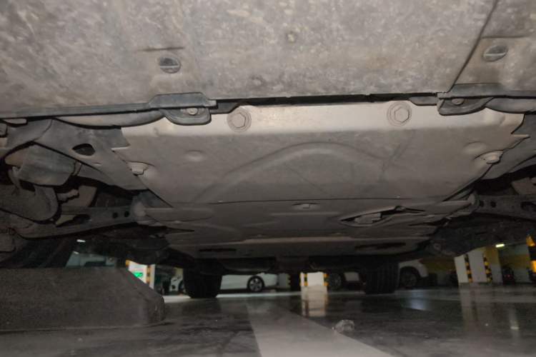 Used Land Rover Discovery 2018 3.0 SC V6 SE Chassis Front