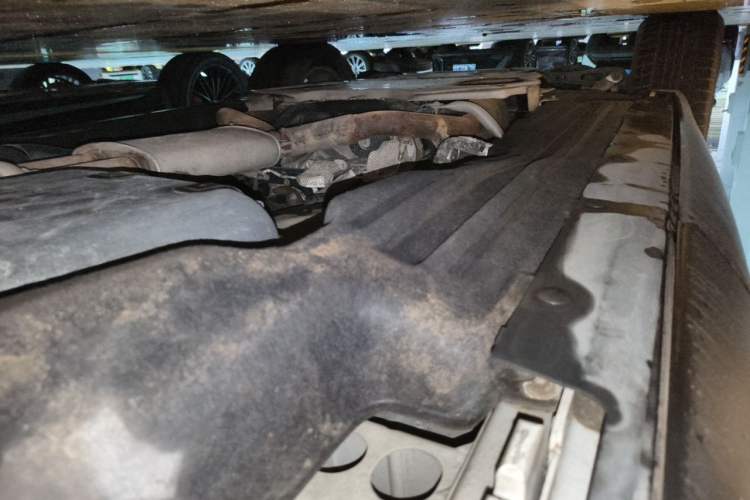Used Land Rover Discovery 2018 3.0 SC V6 SE Chassis Rear Left