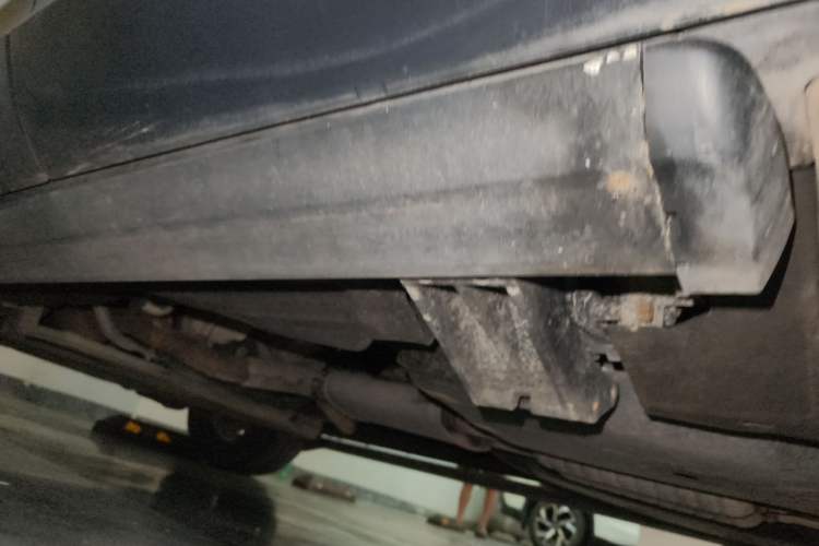 Used Land Rover Discovery 2018 3.0 SC V6 SE Chassis Rear Left