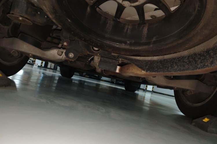 Used Land Rover Discovery  Chassis Rear