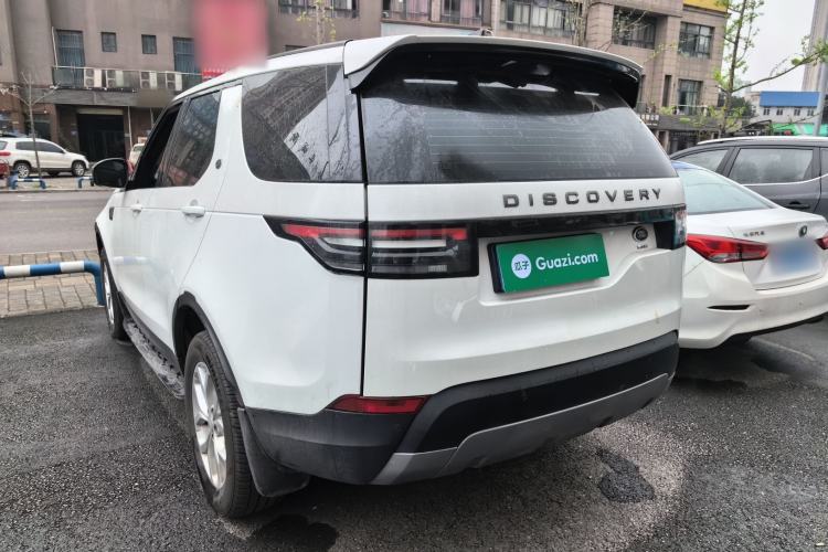 Used Land Rover Discovery 2018 3.0 SC V6 SE Exterior 2