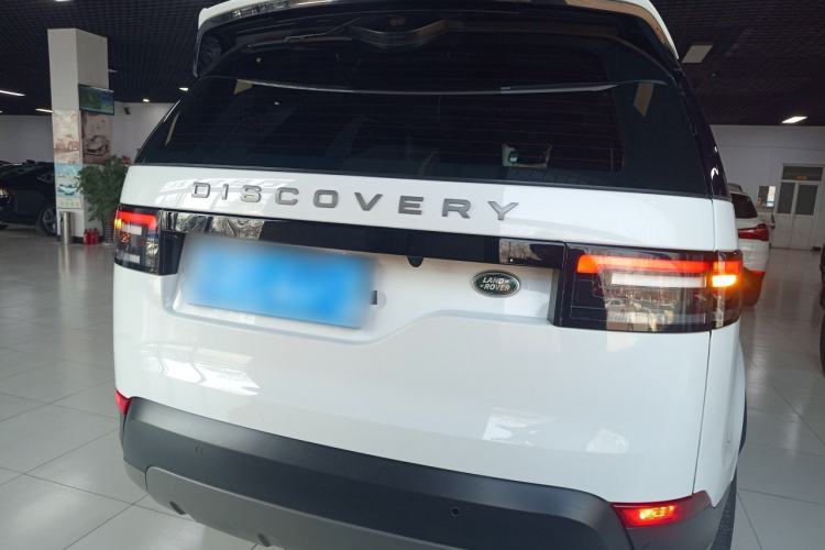 Used Land Rover Discovery 2018 2.0T SE Exterior 4
