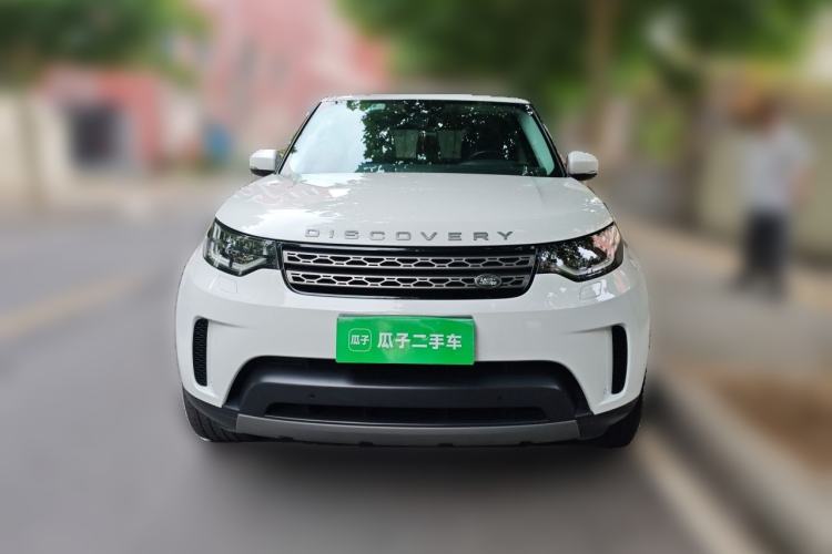 Used Land Rover Discovery 2018 3.0 SC V6 SE Front